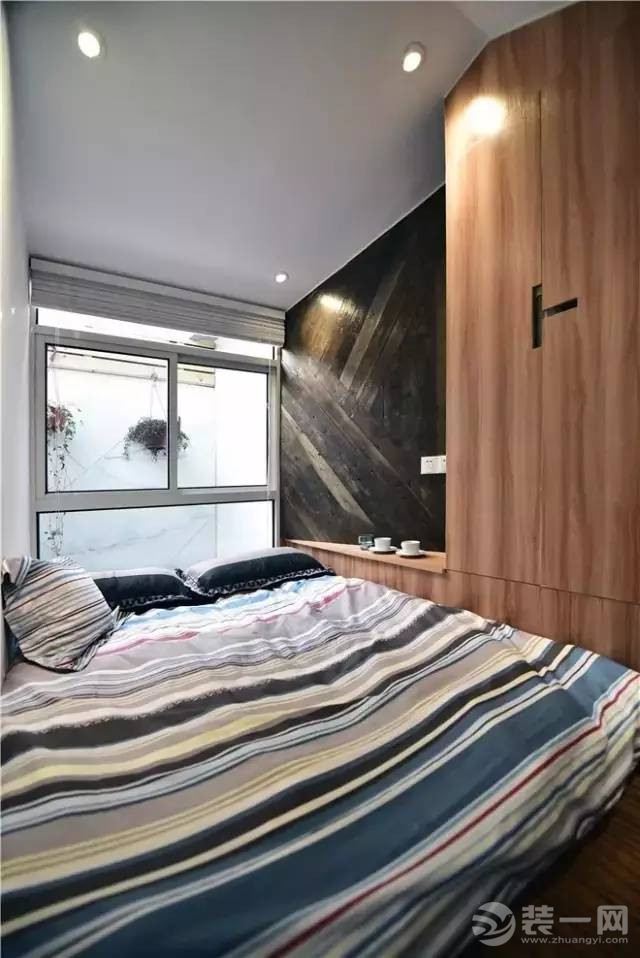 12平米旧房改成四室一厅 改造梦想家超小户型装修实例