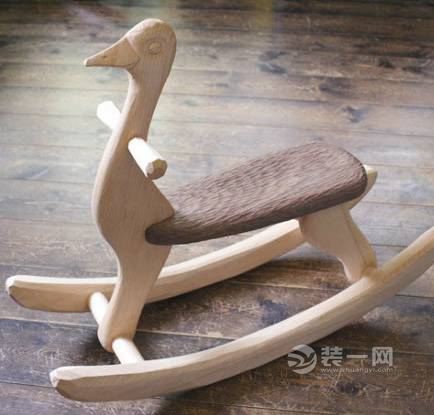 装修从来不缺乏创意 这些脑洞大开的椅子设计好有特点